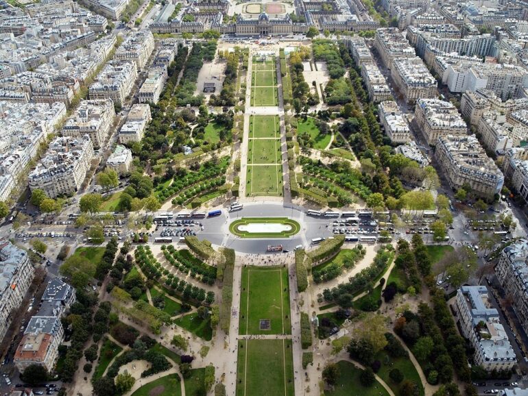 Champ de Mars
